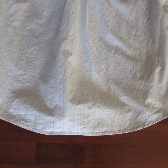 IZOD Jeans Heavy Cotton White Dress Shirt - Large - Picture 8 of 8